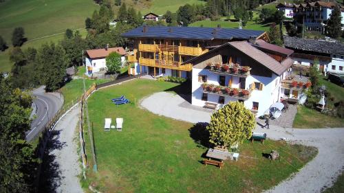Pension Aichner - Accommodation - Terento