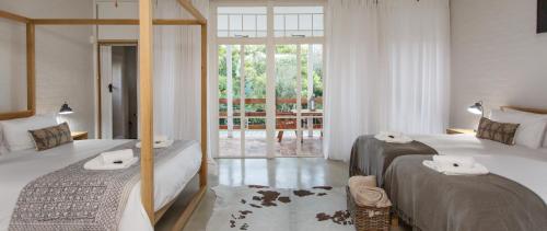 Raw Karoo Guest House in Oudtshoorn