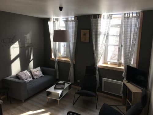 B&B Givet - Appartement impeccable en centre ville - Bed and Breakfast Givet