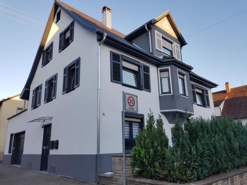 外部景觀, Maria's Ferienwohnung - Modernität trifft Eleganz (Maria's Ferienwohnung - Modernitat trifft Eleganz) in 埃爾姆斯河畔代廷根