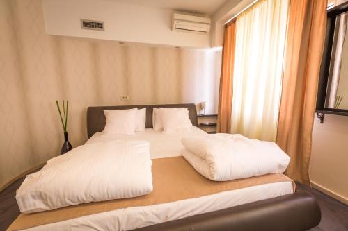 HostGost at BAMS (Private Spa included) - image 14