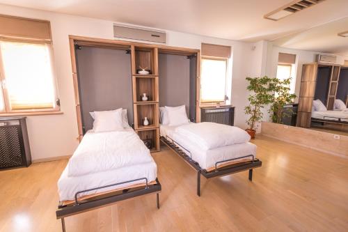 HostGost at BAMS (Private Spa included) - image 13