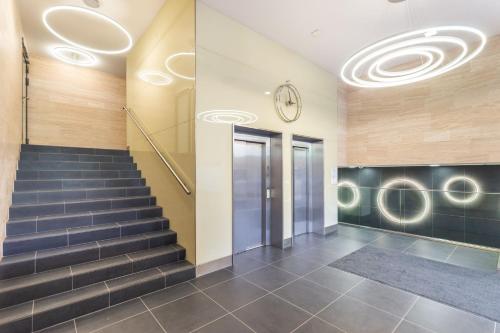 Corvin Residence Apartments - image 2