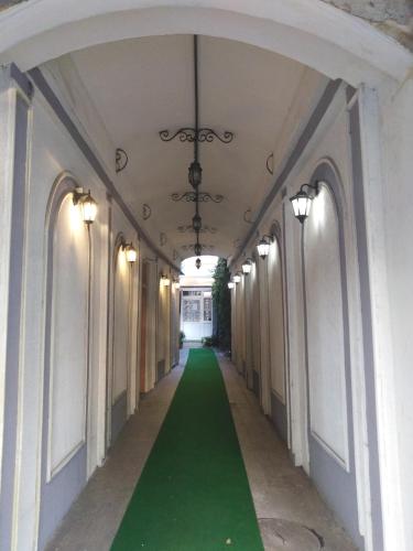 مدخل, Bulevar in Valjevo