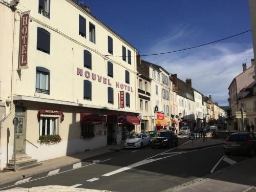 Nouvel Hotel - image 12