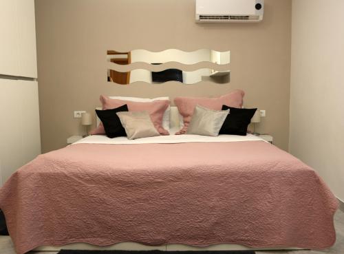  Apollo rooms in Pula