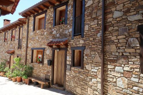  La Casa EmBoscada, Unterkunft in Horcajo de la Sierra