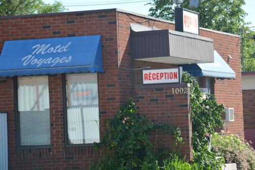 Motel Chez Nous in ลอวอล (QC)