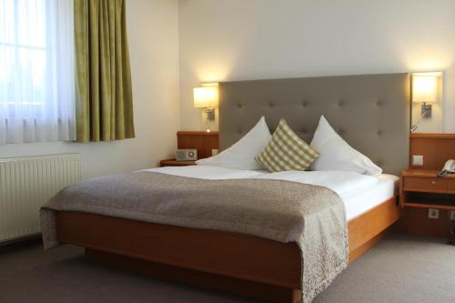 Seehotel Paulitsch – Velden, CA