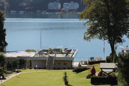 Seehotel Paulitsch – Velden, CA