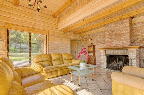 Country house Stirnamis – khách sạn tại Moletai
