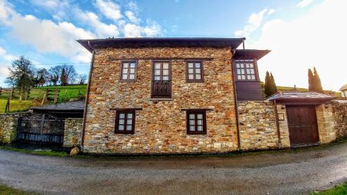  Casa Rosario in 33780 Cortina