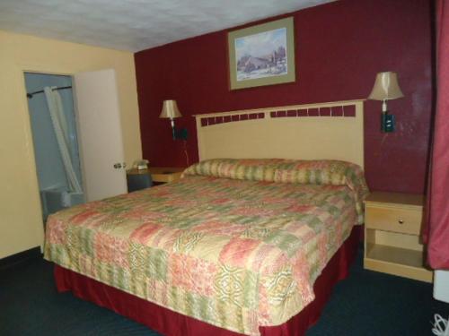 Relax Inn Elmira – Elmira, NY