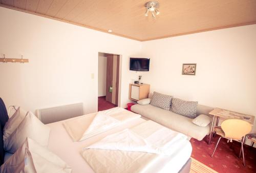 Pension Waldruh - Tannenheim - image 5