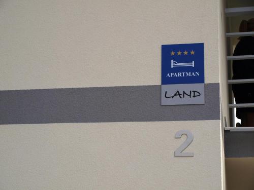 AQUA - TUHELJ - LAND