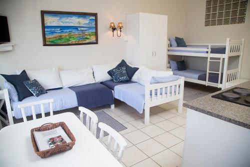 Ansteys Beach Self Catering Apartments Room Type - Family Apartment with Patio Ansteys Beach Self Catering Apartments Room Type - Family Apartment with Patio