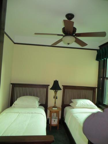 The Polo Inn Bridgeport U.S.A. – Chicago, IL