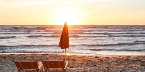 Expert Hotel外景图