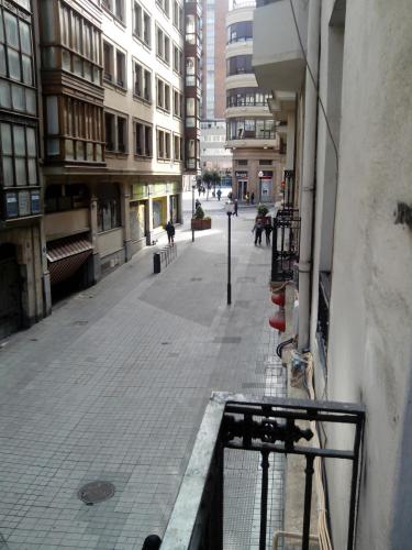 Zubia Urban Rooms - image 2
