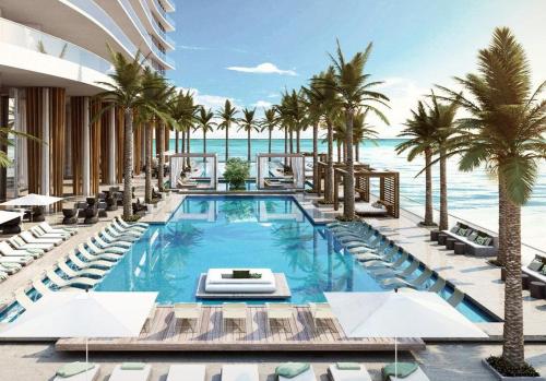 Hyde Luxurious Ocean Front 2 Bed Apt on the Beach