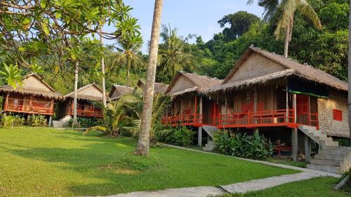 Khim Vouch Ay Rabbit island in Kep