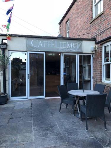 The Leeman Rose Hotel - image 5