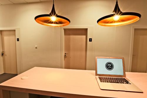 Sleep in Hostel & Apartments Stary Rynek - 편의 시설/서비스