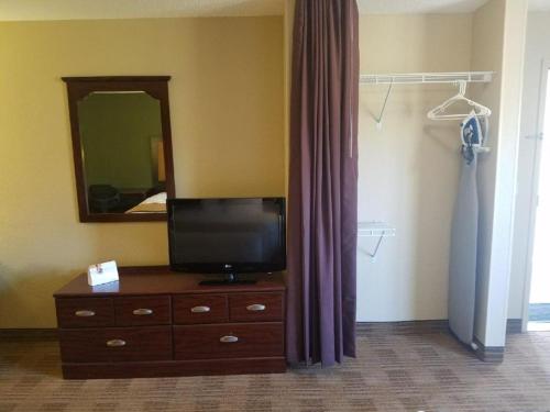 Extended Stay America Suites - Roanoke - Airport