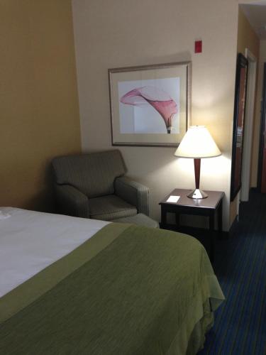 Standard King Room