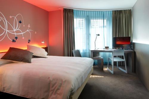 hotel photo
