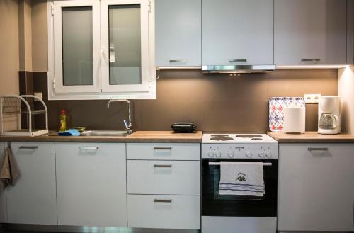 Chic and Minimal apartment close to Thissio Metro, Atény (fotografie 6)