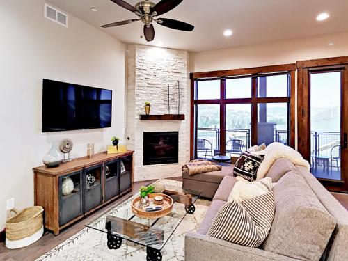 3793 Blackstone Drive Condo #1B by the Gondola - image 8