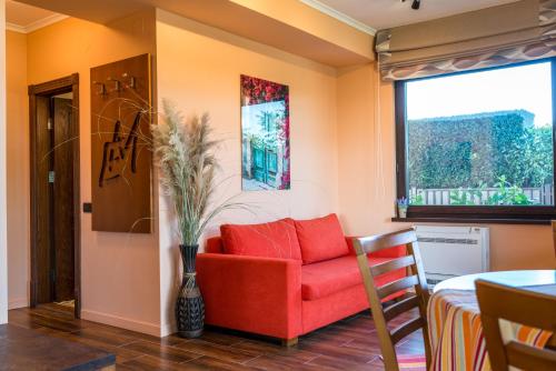 Villa EM in โลเซเนท์