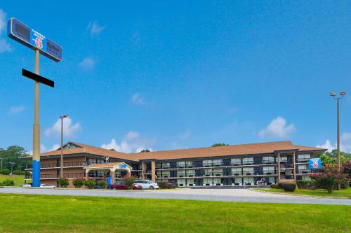 المنظر الخارجي, Motel 6 Macon, GA in Macon City Center