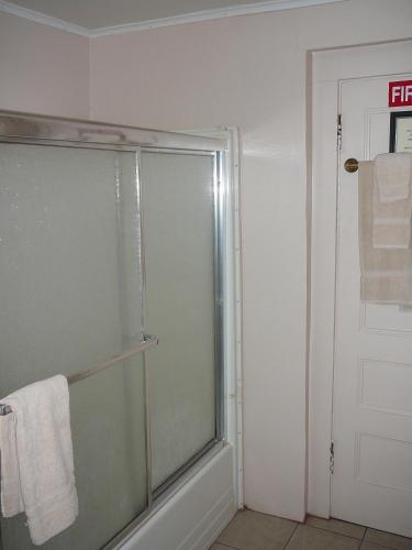 463 Beacon Street Guest House Image 39