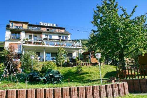 Hotel Restaurant Moselblick