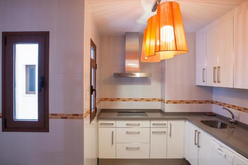 Real de Cartuja Apartments & Suites, Гранада (фото 6)