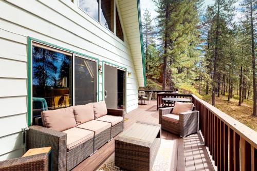 Stiles Mountain Hideaway in 阿諾德 (CA)