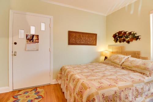 Bella Vista Getaway in Hollywood, USA