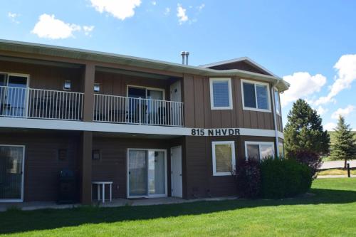 Tennis Court Condo - image 5