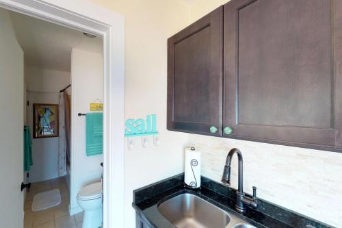 Book Key Harbor Apt #1 - image 10