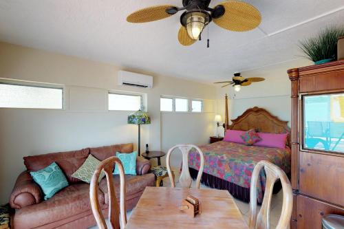 Book Key Harbor Apt #1 - image 7