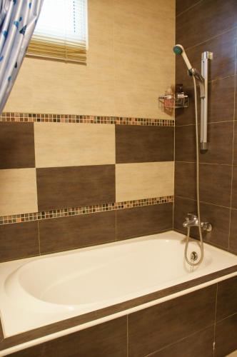 Shuang Liou B&B in Mingjian County