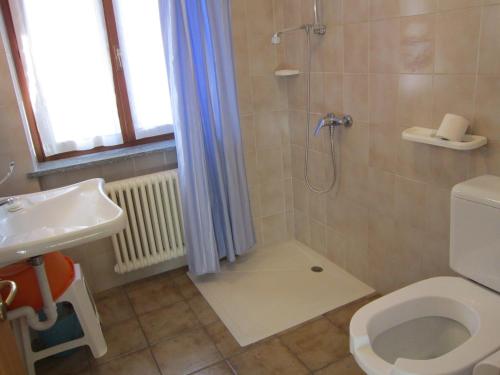 Bathroom, Residence Delapierre in Gressoney-Saint-Jean