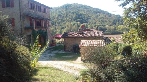 Tana del Tasso - Accommodation - Città di Castello