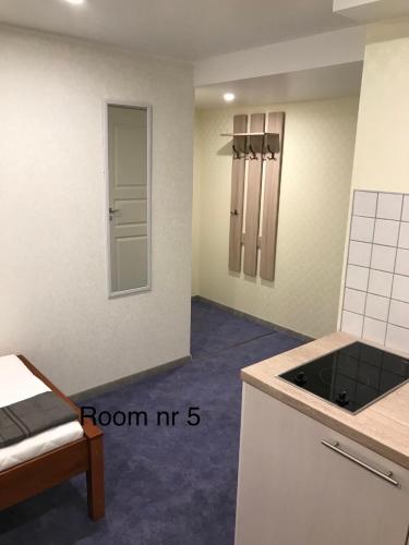 Liivalaia 40 cozy kitchen studio Room Type - Apartment 5