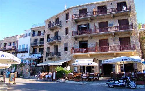 Harbour view flat in Kyrenia -Girne