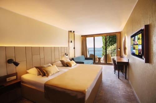 Grand Hotel Bernardin - image 10