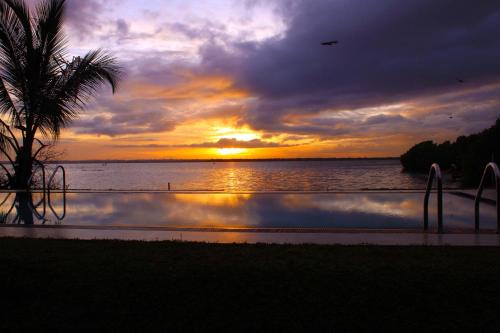 Nico Lagoon Hotel