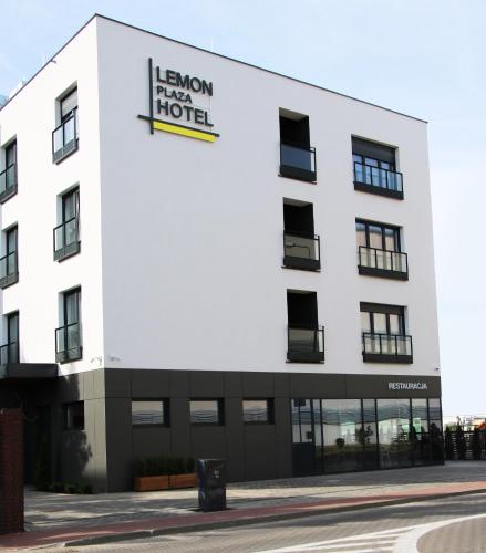 Lemon Plaza Hotel - image 9